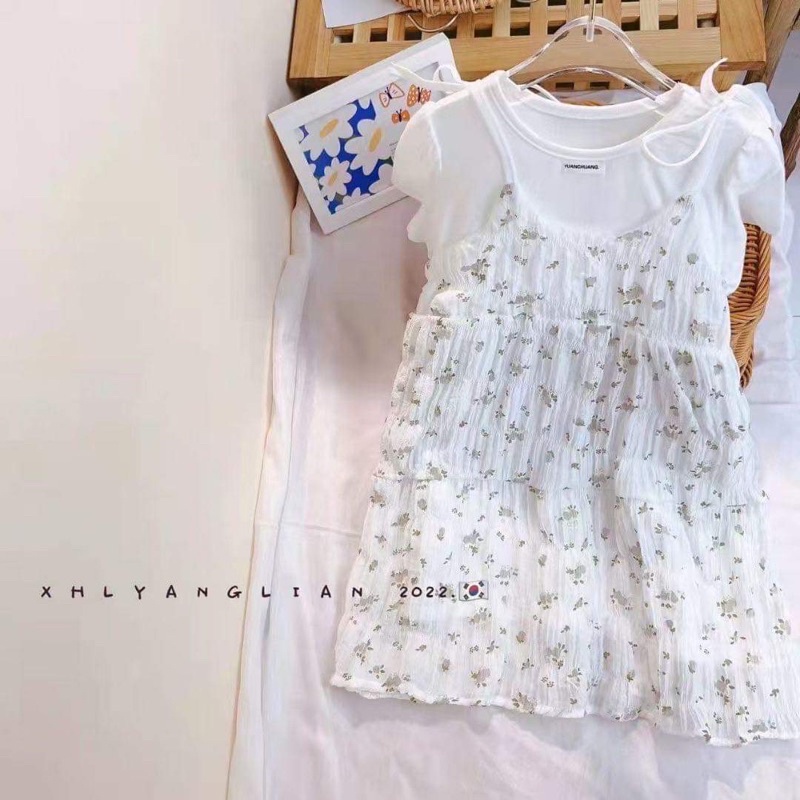 Đầm yếm voan hoa nhí mềm mịn mát cực kỳ đẹp, vô cùng tiểu thư sang chảnh