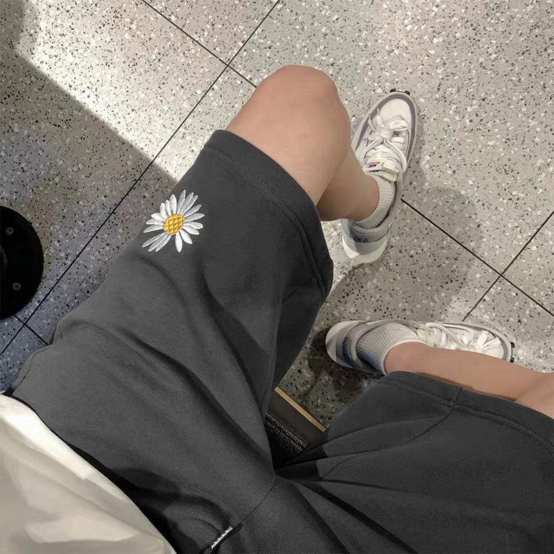 [HOT] Quần short nam nữ lưng thun thể thao - mẫu sọt lững ngố chất da cả in hoa cúc thể thao mát nhẹ