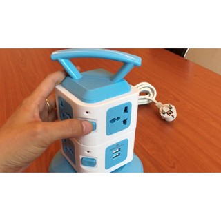 Ổ Cắm Điện COMET CES6703 (7 lỗ cắm + 2 cổng USB) (Xanh dương nhạt)