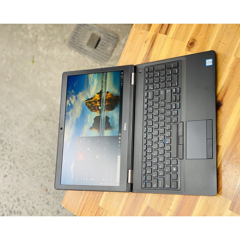 Laptop Dell E5570/ i7 6820HQ/ SSD256/ Vga R7/ FullHD/ Chuyên Render, 3D, Game/ Giá rẻ