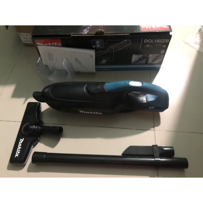 Máy hút bụi Makita 18v Dcl182zb