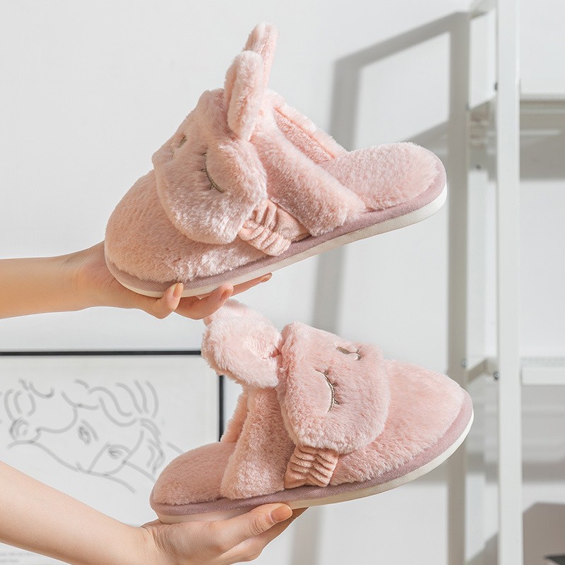 Dép Bông Thỏ Nhắm Mắt Đi Trong Nhà Moki Mart Dày Ấm, Dép Lông Mang Trong Nhà Hình Thú Dễ Thương, Đi 2 Kiểu Tiện Dụng