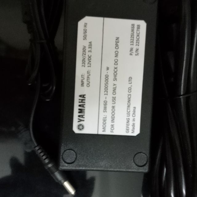 Adapter 12V 3.33A