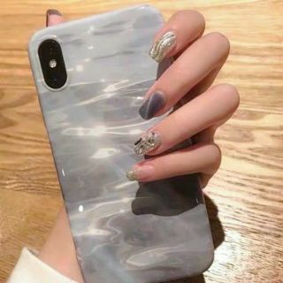 bộ 24 móng tay giả thiết kế sơn mắt mèo gợn sóng đính đá