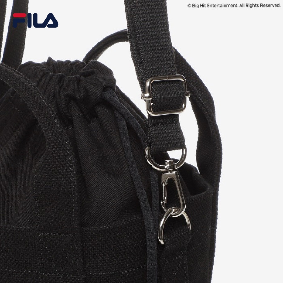 Túi xách bucket unisex Fila x BTS Now On - FS3BCD5B11X-BLK (20.5 x 16.5 x 16.5cm)