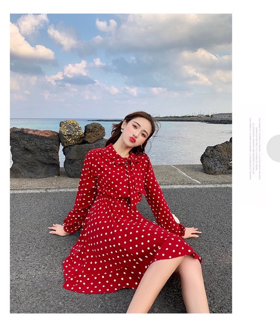 Đầm bi đỏ xoè cột nơ cổ xinh xắn - Moly Dress