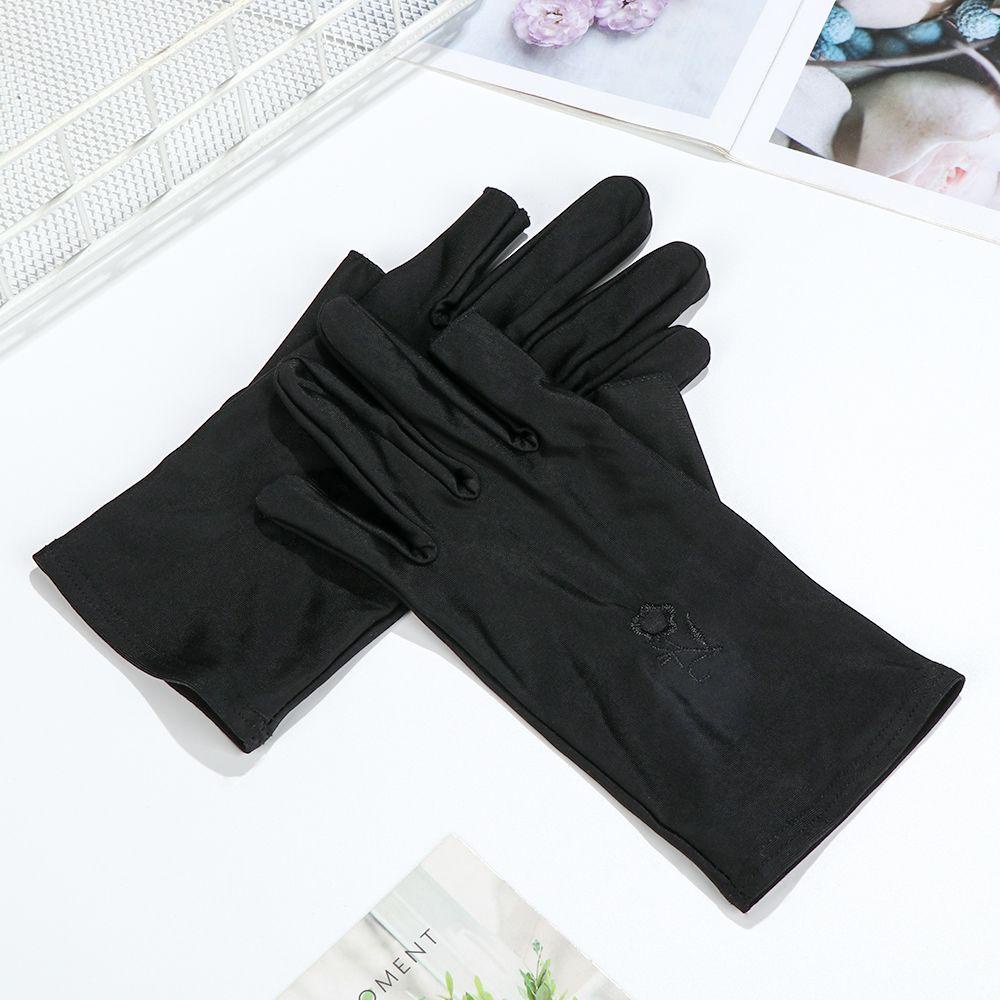 Đôi Găng Tay Thể Thao Hở Ngón Chống Trượt Nhiều Màu Sắc Cho Nam Nữ