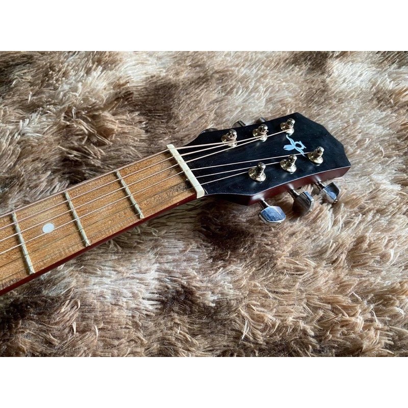 Guitar Acoustic size 3/4