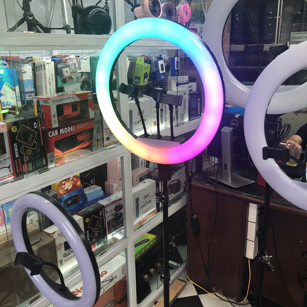 Đèn Led Livestream RGB 45CM - Đèn Led Nhiều Màu - Kẹp 3 Điện Thoại - 24 Mức Chỉnh Màu Đèn Cực Đẹp - Kèm Chân Đèn 2m1