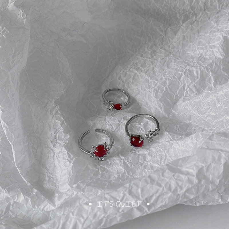 Nhẫn mặt hình hoa và bướm màu đỏ thiết kế hở kiểu dáng đơn giản 191180