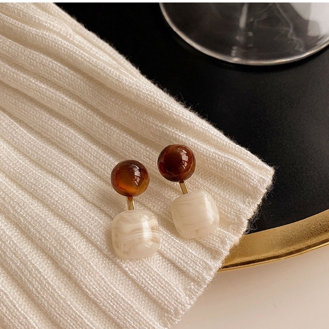 Khuyên Tai Đính Hạt Ngọc Trai Kiểu Hàn Quốc Thanh Lịch