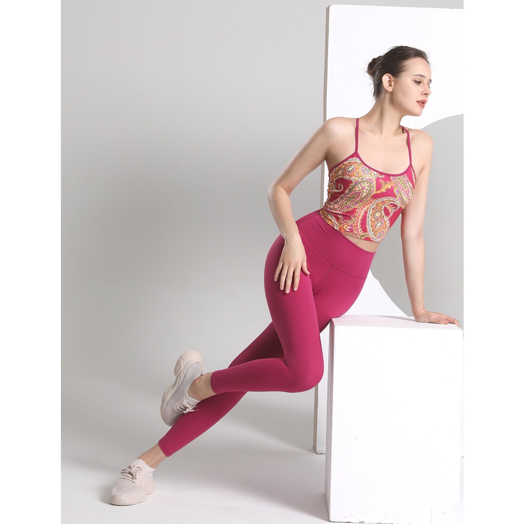 Đồ tập yoga cao cấp hãng NIKALI mã NK04 co giãn, thấm mồ hôi, có mút đệm ngực