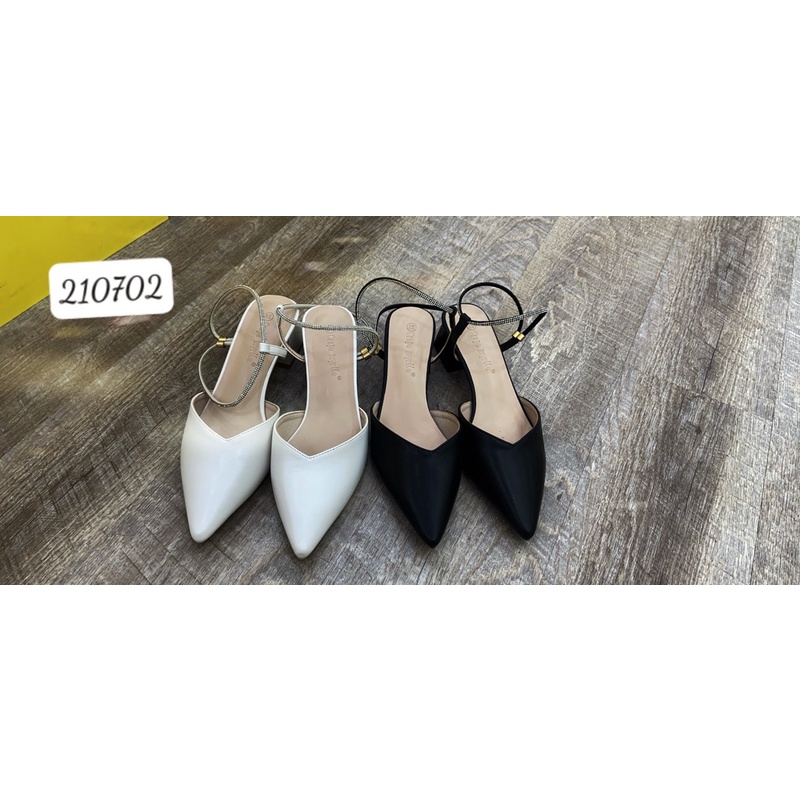 BEESHOES - GIÀY BÚP BÊ NỮ DA MỀM MŨI NHỌN - GIÀY BÚP BÊ ĐẾ TRỤ CAO 4CM CÓ SẴN MÀU ĐEN - KEM 210702