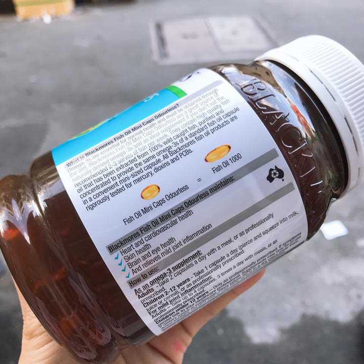 Dầu Cá Không Mùi Blackmores Odourless Fish Oil 1000 Mini Capsules hộp 100 viên | BigBuy360 - bigbuy360.vn