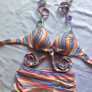 Bikini bơi