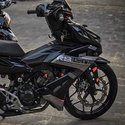 Tem trùm Winner X RS150R