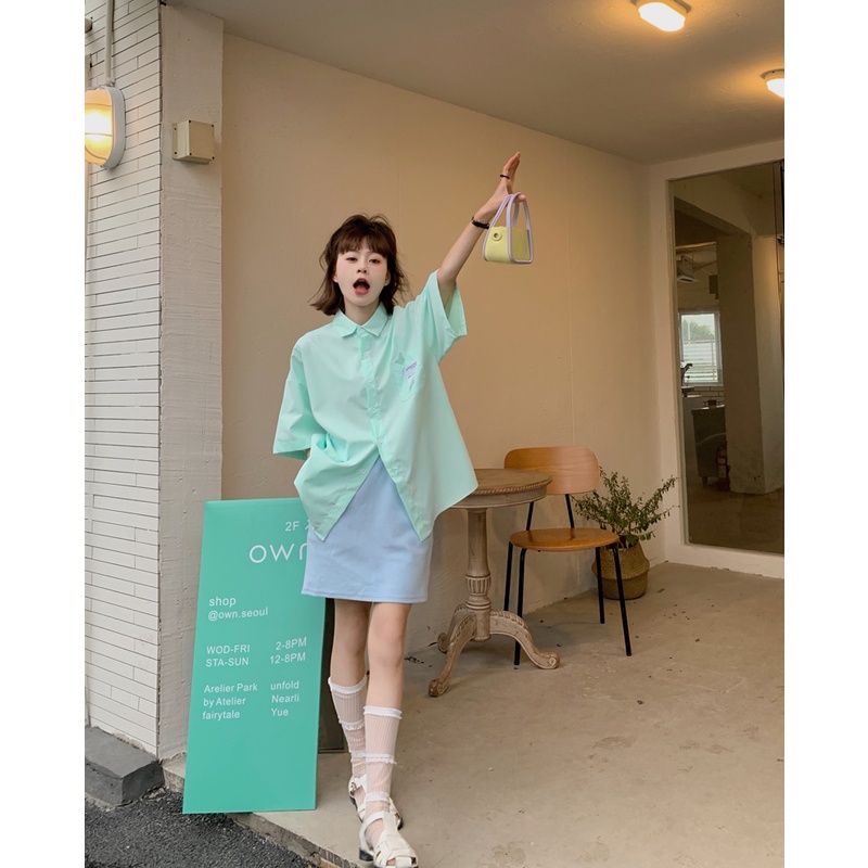 Áo Sơ Mi Tay Ngắn Dáng Rộng Màu Xanh Lá Nhỏ Nhắn Phong Cách Nhật Bản Mới