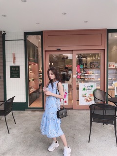 Đầm hoa đuôi cá