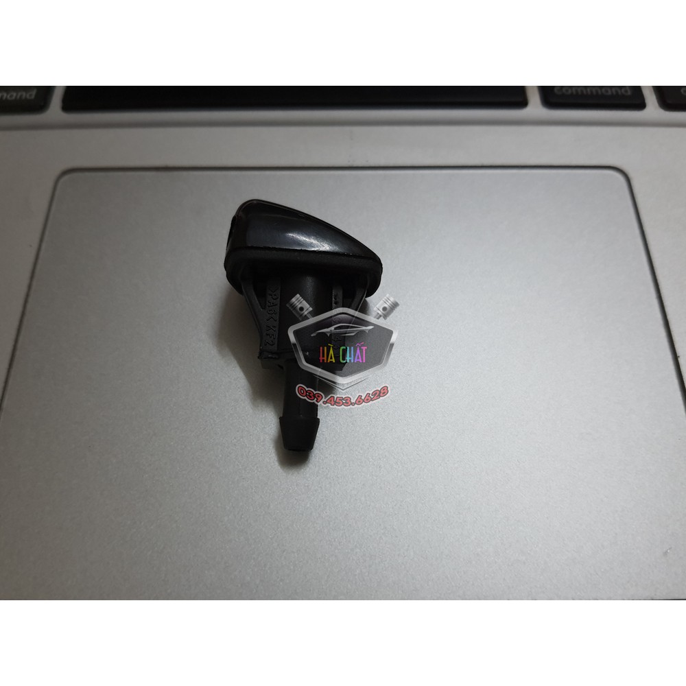 Đầu Phun Nước Rửa Kính Hyundai Avante & i30; Nhập Khẩu Chính Hãng Hyundai Tại HÀN QUỐC - Núm phun nước