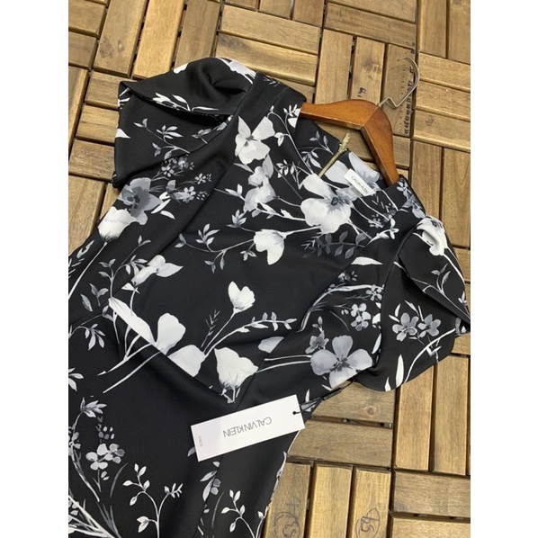 Váy ck vai bồng