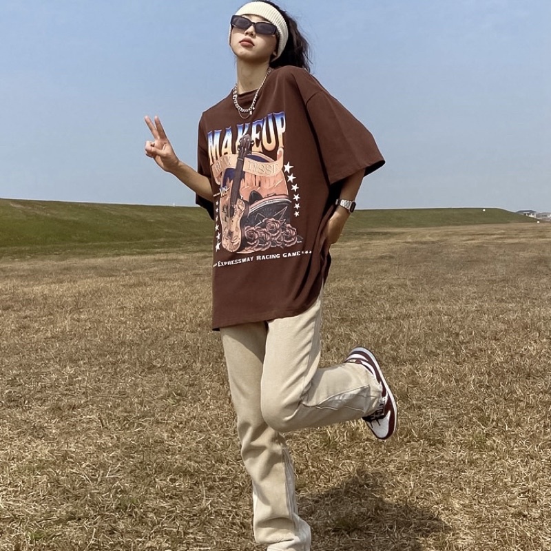 Áo phông GUITAR màu nâu phong cách VINTAGE