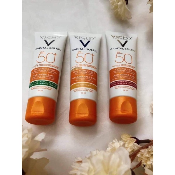 Kem Chống Nắng Vichy Capital Soleil SPF 50 Anti-Ageing 3-in-1 50ml