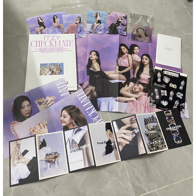 bộ ảnh Itzy Checkmate unseal (không card)