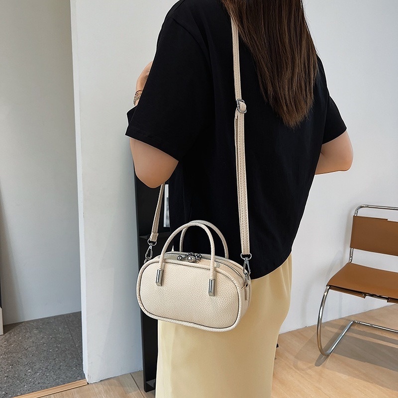 Túi Đeo Chéo Hình oval Đơn Giản Màu Trơn Phong Cách Hàn Quốc Thời Trang Mùa Hè 2022 NB00346