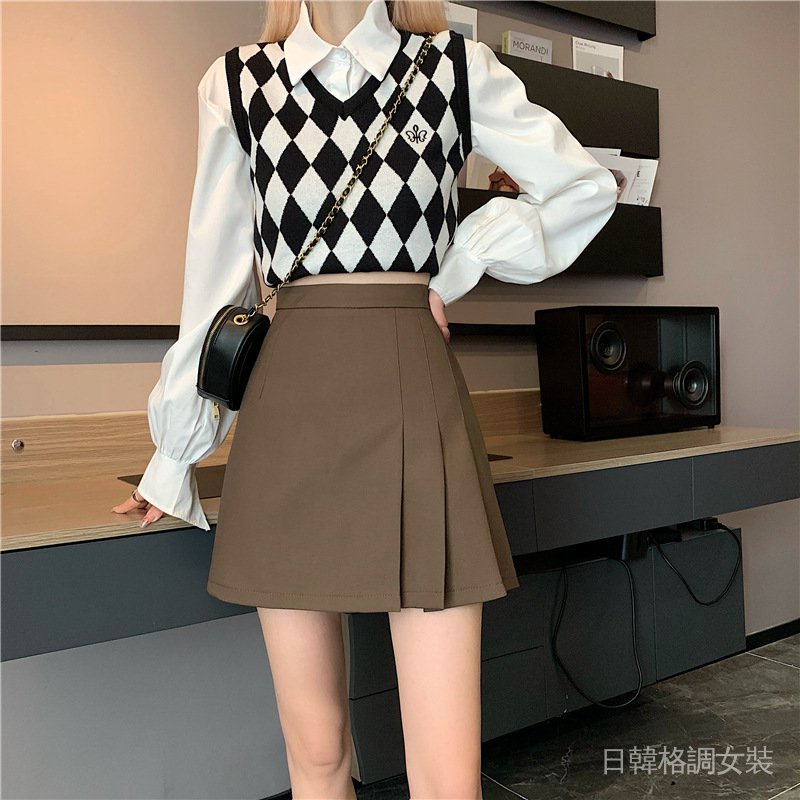 Chân váy ngắn chữ A xếp ly lệch tà có quần trong 2 màu hottrend