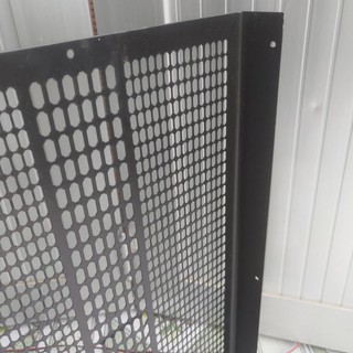 [Mã ELHACE giảm 4% đơn 300K] Lưới Loa Aray 3 Tấc 34x59,5 (1 Tấm)