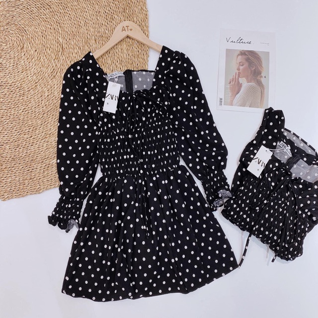 Váy chun eo chấm bi