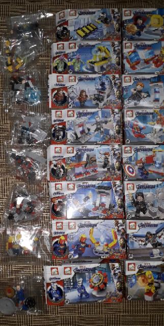 Sét 16 hộp lắp ráp LegoSuper Hero 1183 có trên 600 chi tiết bằng nhựa ABS