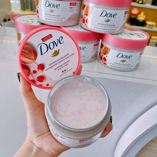 Tẩy Tế Bào Chết Cơ Thể Chiết Xuất Lựu Và Bơ Đậu Mỡ Dove Exfoliating Body Polish Scrub 298g Mỹ