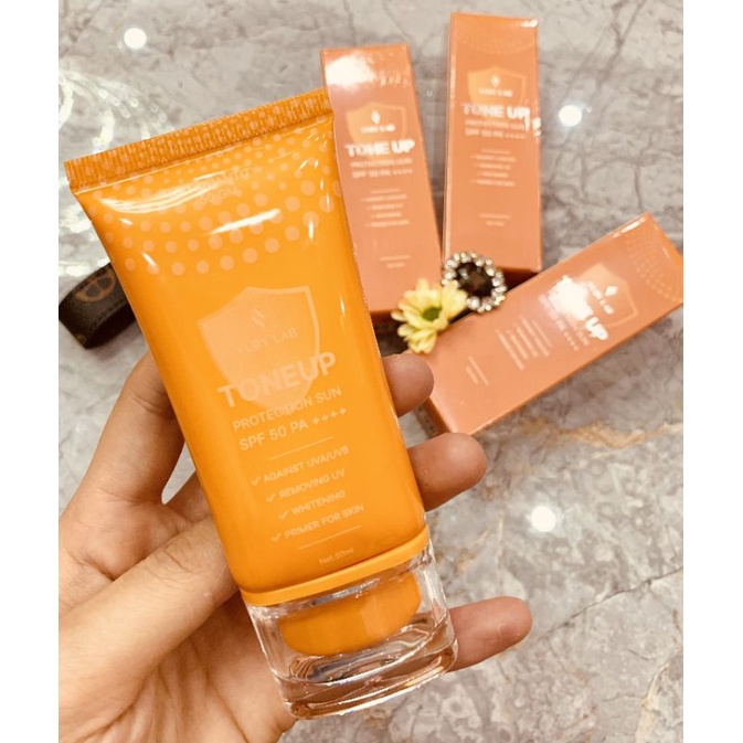 Kem chống nắng TONEUP PROTECTION SUN kiểm soát bóng nhờn & bảo vệ làn da chống tia UV SPF 50 PA++++