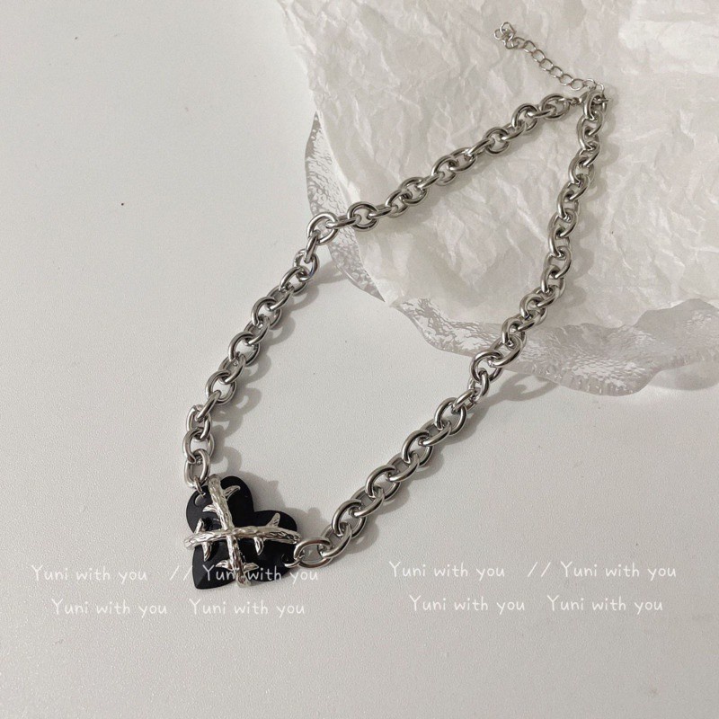 Vòng cổ 191150 hình trái tim màu đen kiểu dáng đơn giản độc đáo phong cách Hàn Quốc