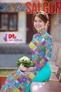 Vải áo dài lụa nhật. 250k/áo; 350k/bộ