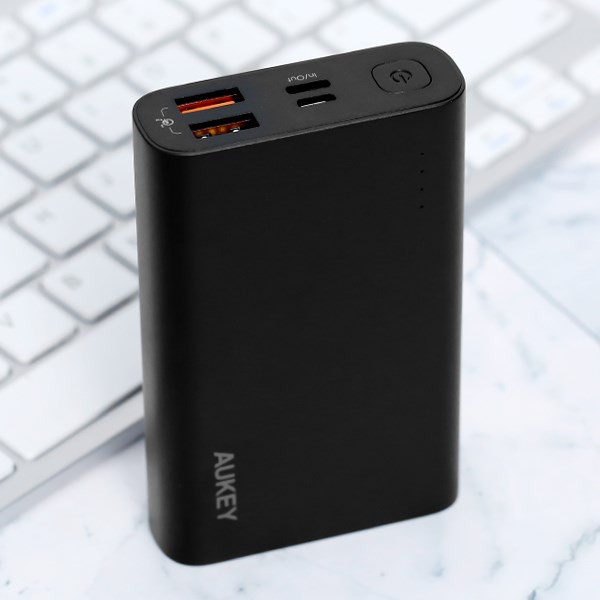 [Mã 33ELSALE hoàn 7% đơn 300K] Pin sạc dự phòng Polymer 10.000mAh Type C PD QC3.0 Aukey PB-XD12 Đen