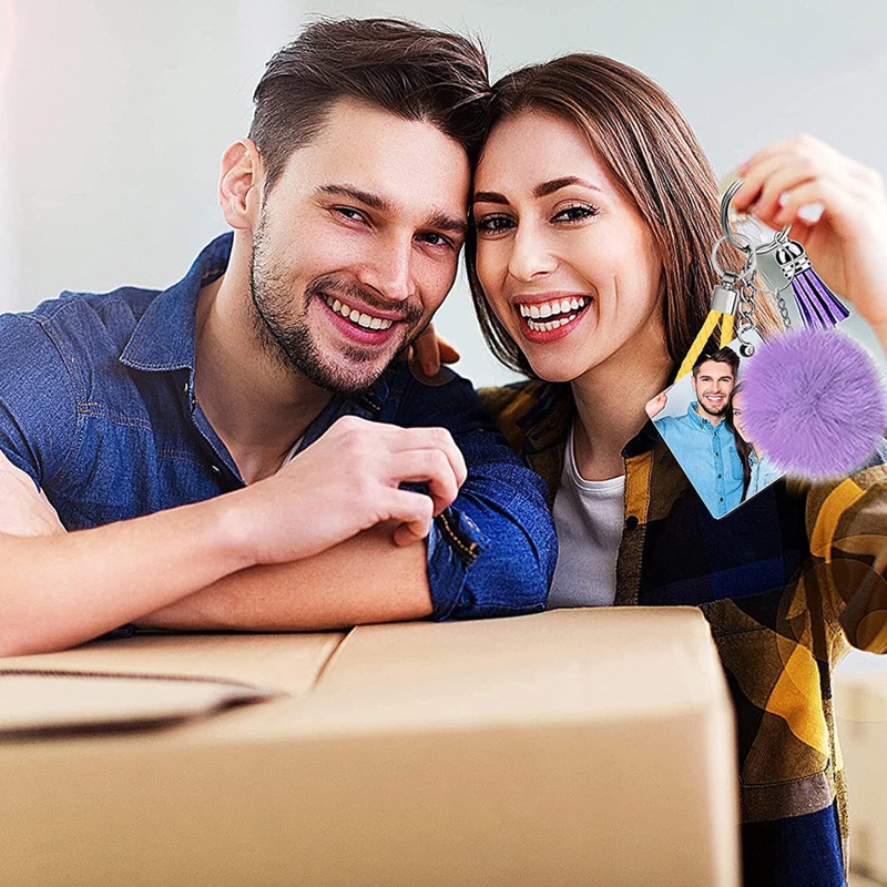 Set 126 Móc Khóa Acrylic Trong Suốt Kèm Tua Rua