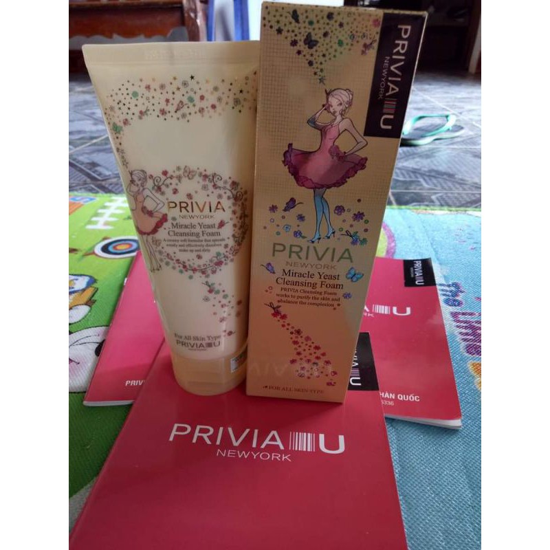 SỮA RỬA MẶT CÁM GẠO PRIVIA