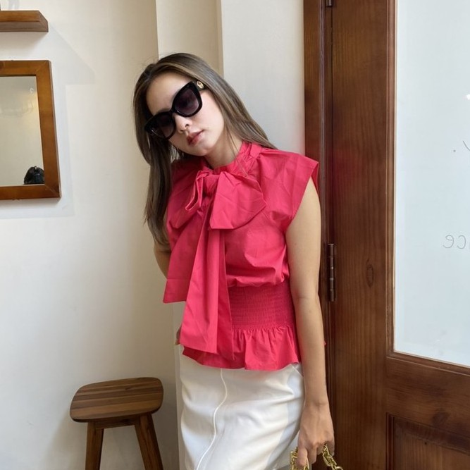 ÁO NỮ CỔ THẮT NƠ SANG TRỌNG , KỂU DÁNG BÁNH BÈO CỰC KỲ ĐÁNG YÊU