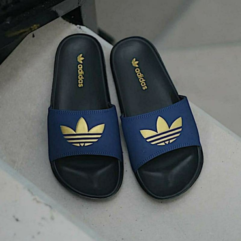 Giày Sandal Adidas Adilette Chính Hãng Thiết Kế Thoải Mái Cho Nam
