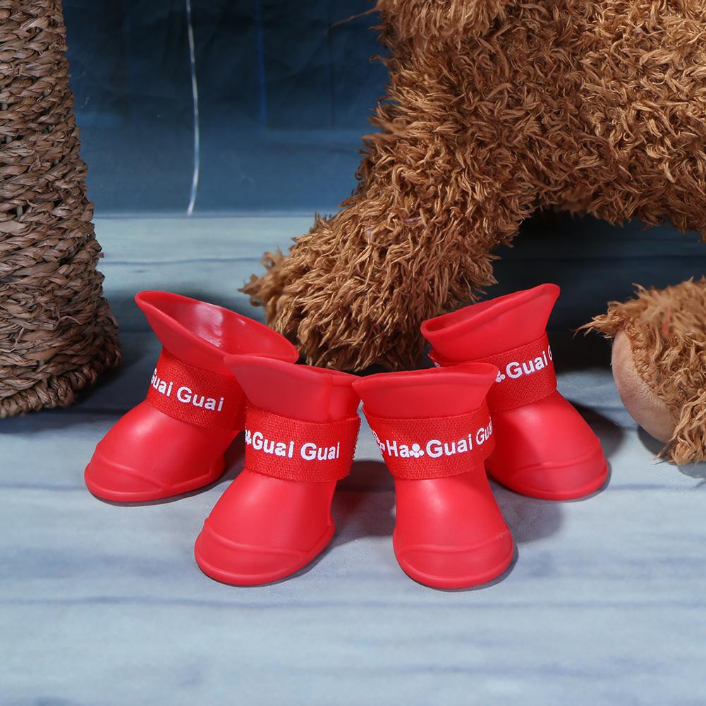 Bộ 4 giày silicon chống trượt đi mưa tiện lợi dành cho cún cưng