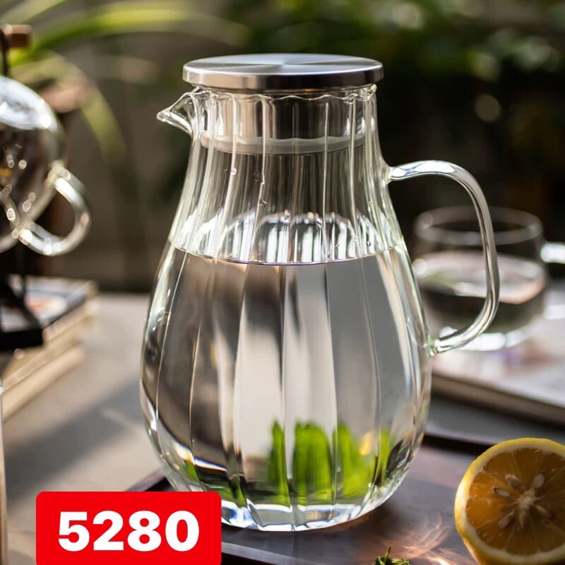 Bình nước hoa văn,bình thủy tinh,bình đựng nước uống 1,8L nắp inox