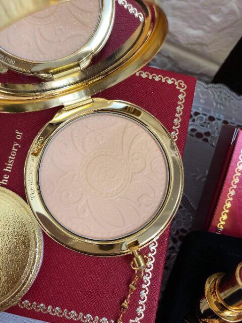Phấn phủ Whoo luxury pact limited