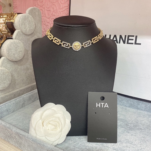 Chocker thương hiệu