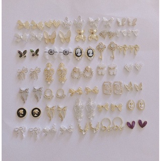Set charm nail 70v 210k. sale 3k 1 viên