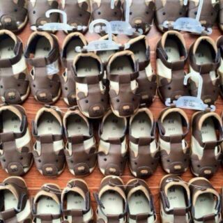 Sandal gấu bé trai 1-4y
