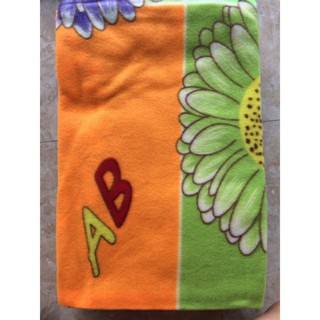 chăn nỉ quấn bé sơ sinh