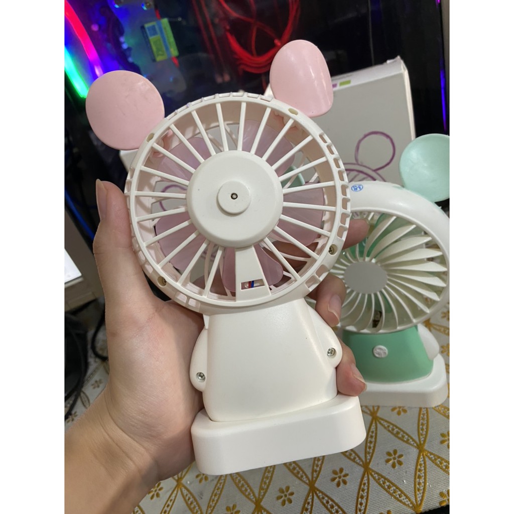 Quạt Mini Để Bàn Tai Chuột Mickey Cute Ngộ Nghĩnh, Có Đèn Led, Xin Xắn Nhỏ Nhắn Gọn Nhẹ