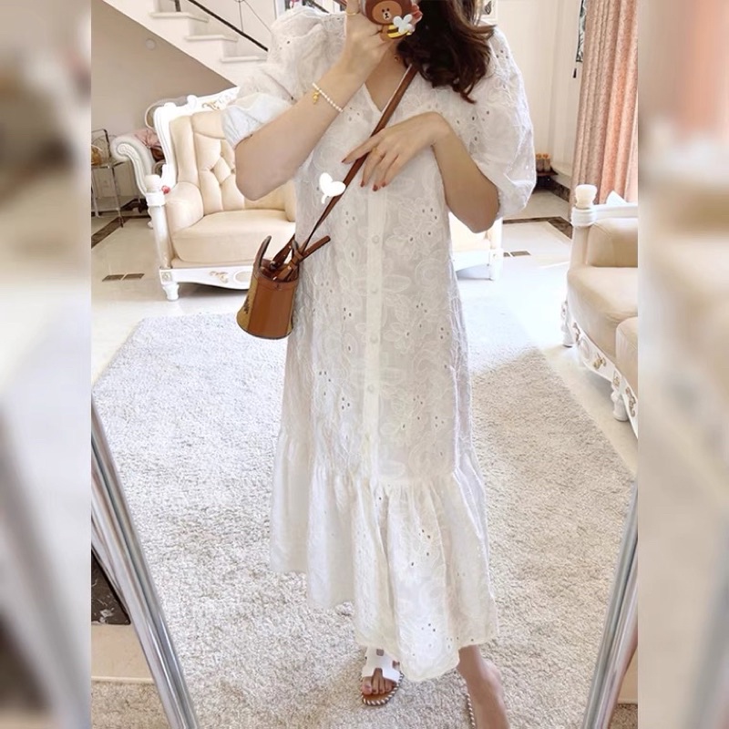 VÁY REN ZARA XUẤT XỊN THÊU HOA TAY LỠ PHỒNG